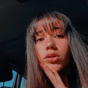 Meet your Posher, Lakeira